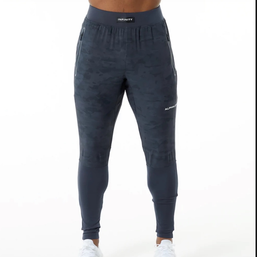 Alphalete Infinity Tech Pant
